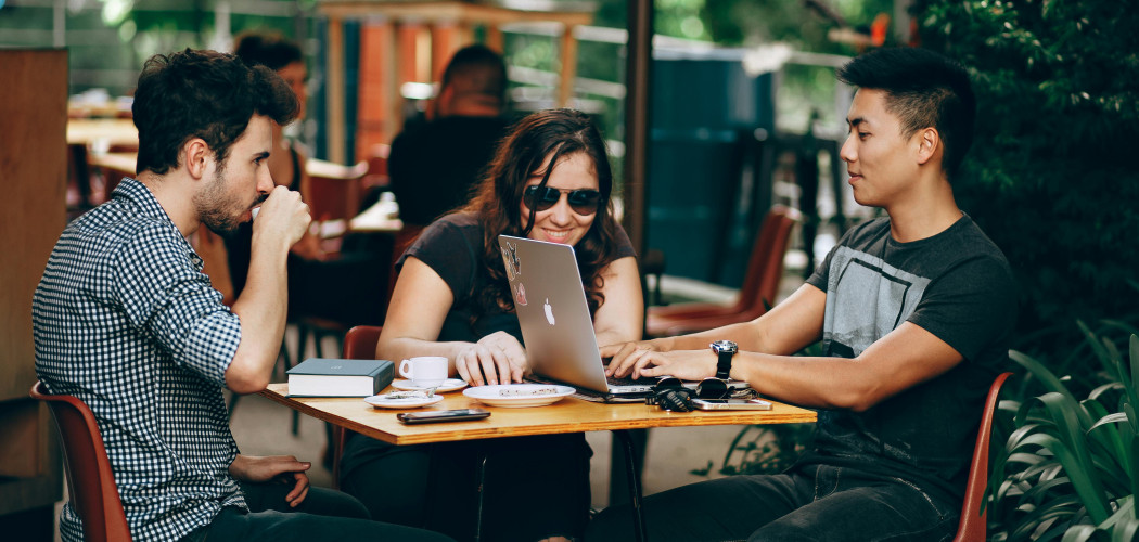 Why Businesses Should Embrace Freelancers: Benefits of Hiring Through UpMyChain